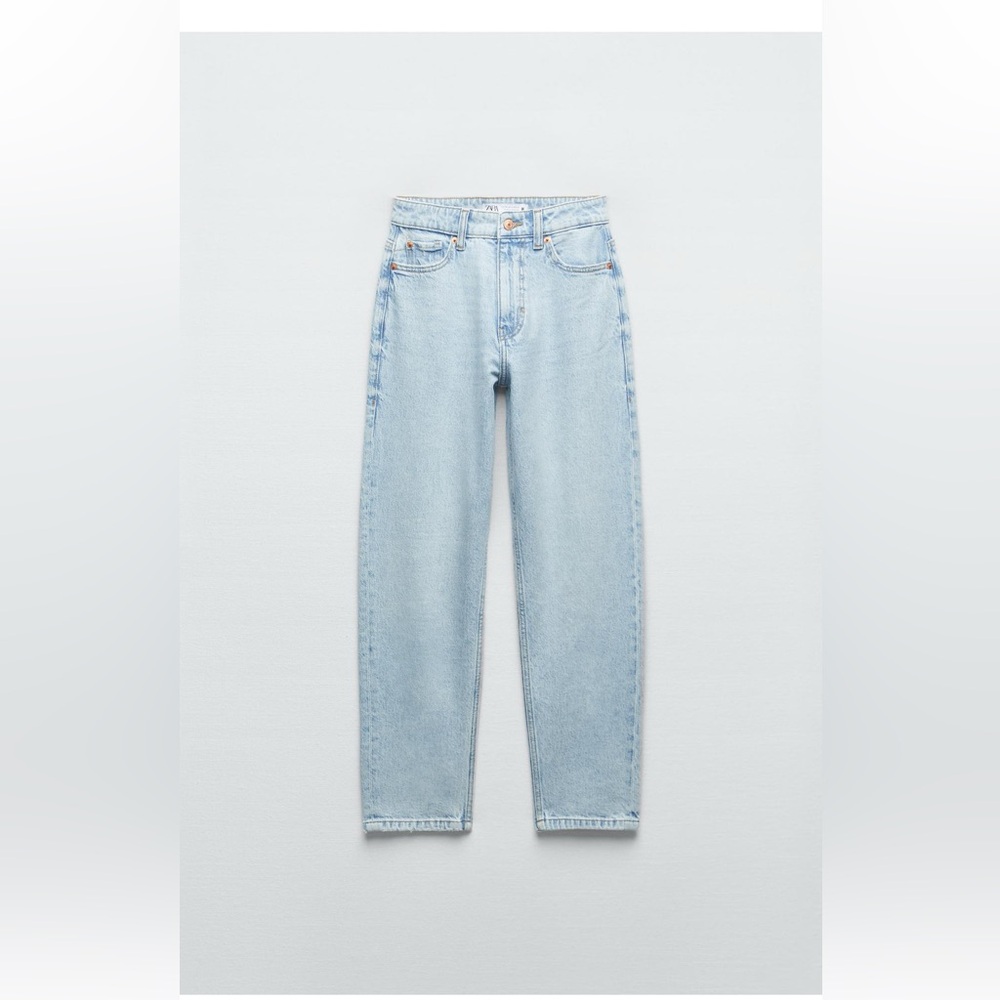 Zara High-Rise Light Blue Mom Jean
